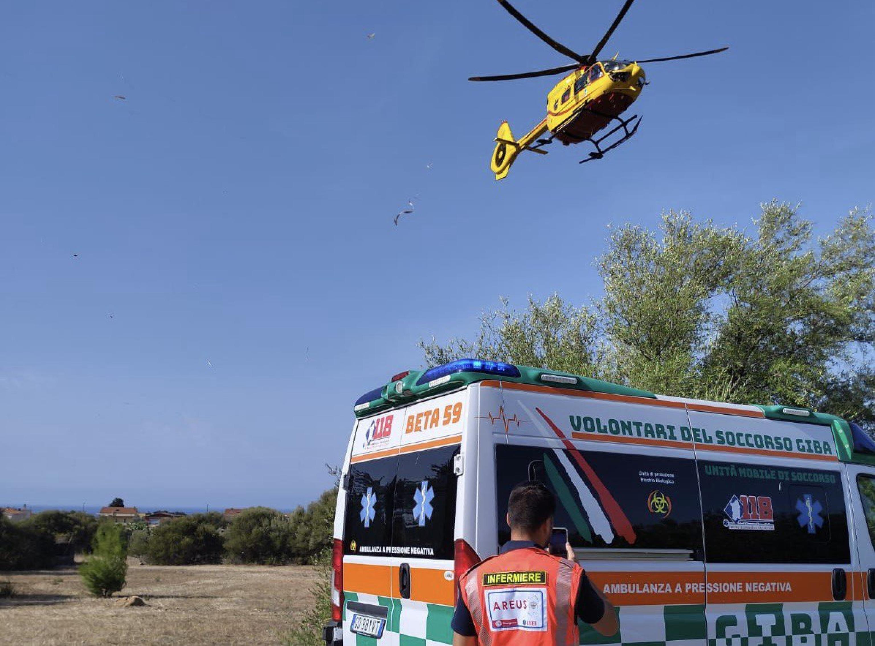 Scontro frontale tra camion e auto, un morto e un ferito grave