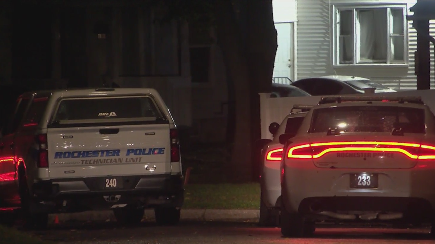 Police: 24-year-old man critically injured in Rochester stabbing