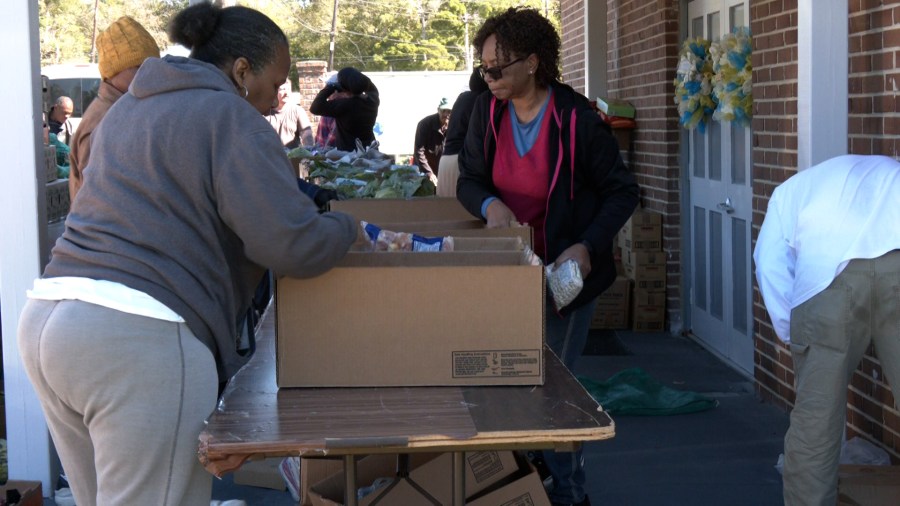 Alabama SNAP recipients struggle as government shutdown continues