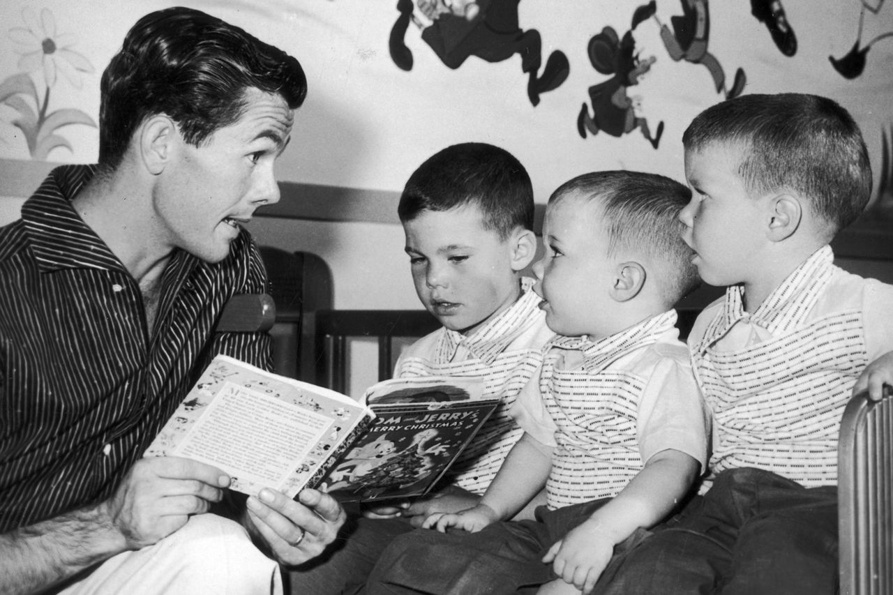 What to know about the late TV host Johnny Carson’s 3 children