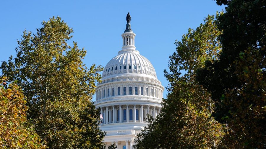 Democrats weigh shift to reopen government