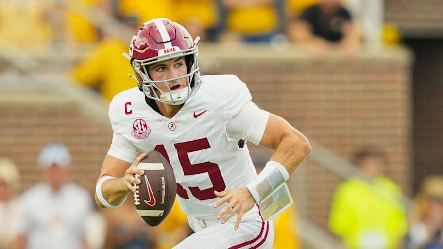 Ty Simpson Models His Game After Former LSU Quarterback