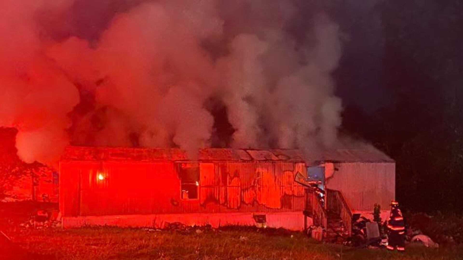 Crews respond to home fire in Seneca