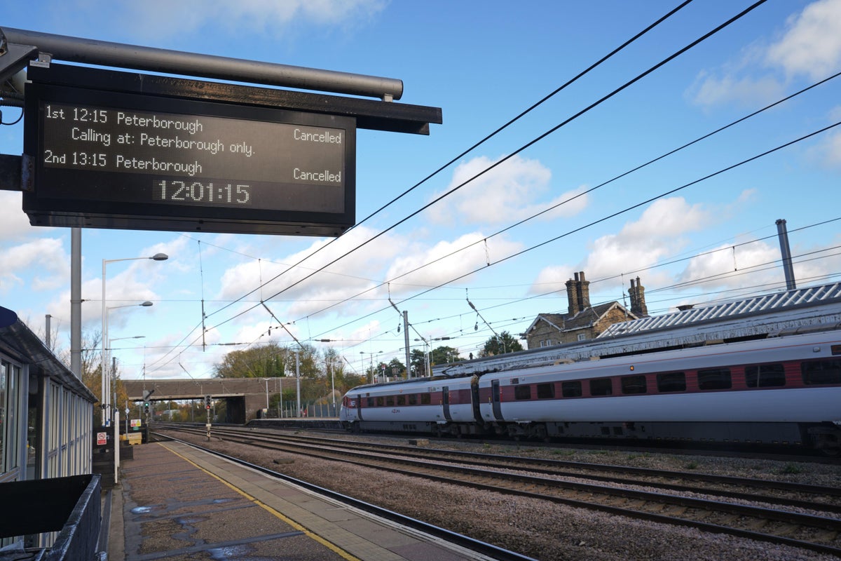 Police review opportunities to arrest Huntingdon train suspect earlier