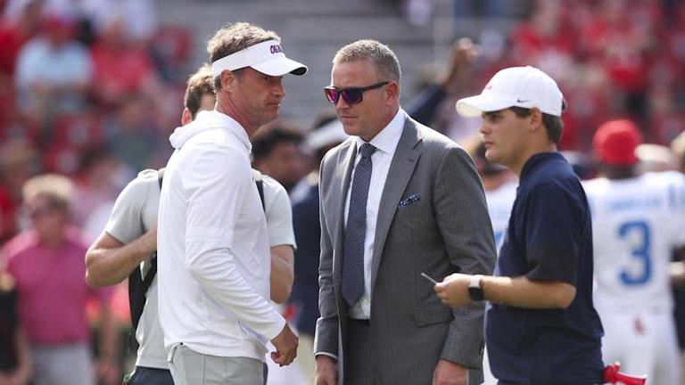 National Analyst Ranks LSU Football Job Over Florida Gators, Arkansas ...