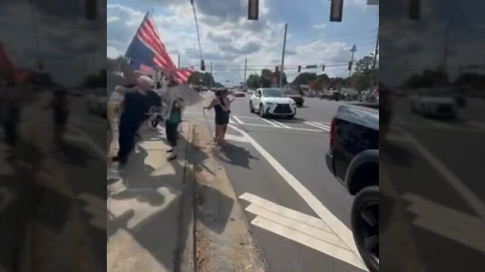 Upside-down American flag at protest leads to scuffle, charges for U.S ...