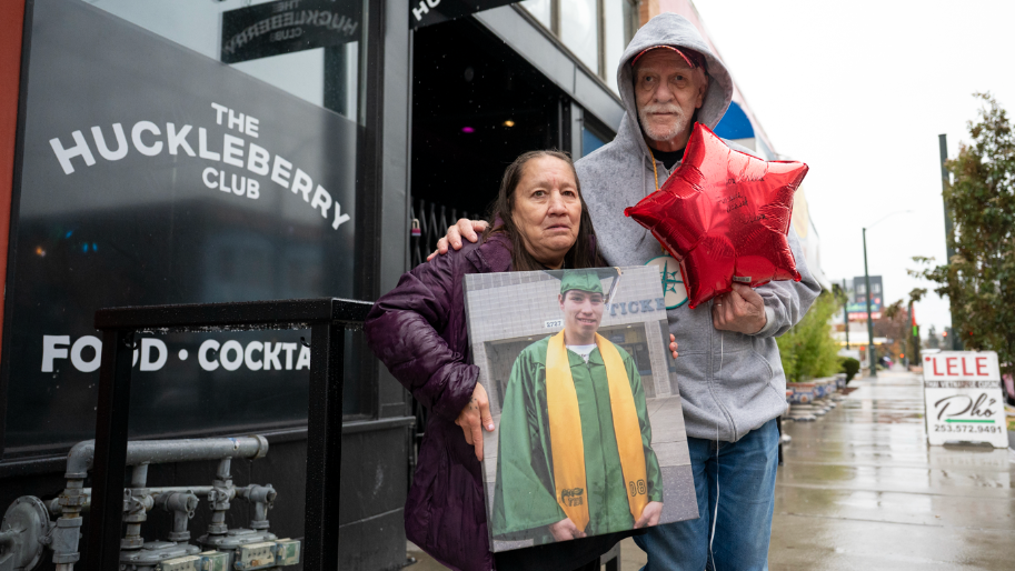 Family honors Steven Speakman 10 years after unsolved fatal shooting