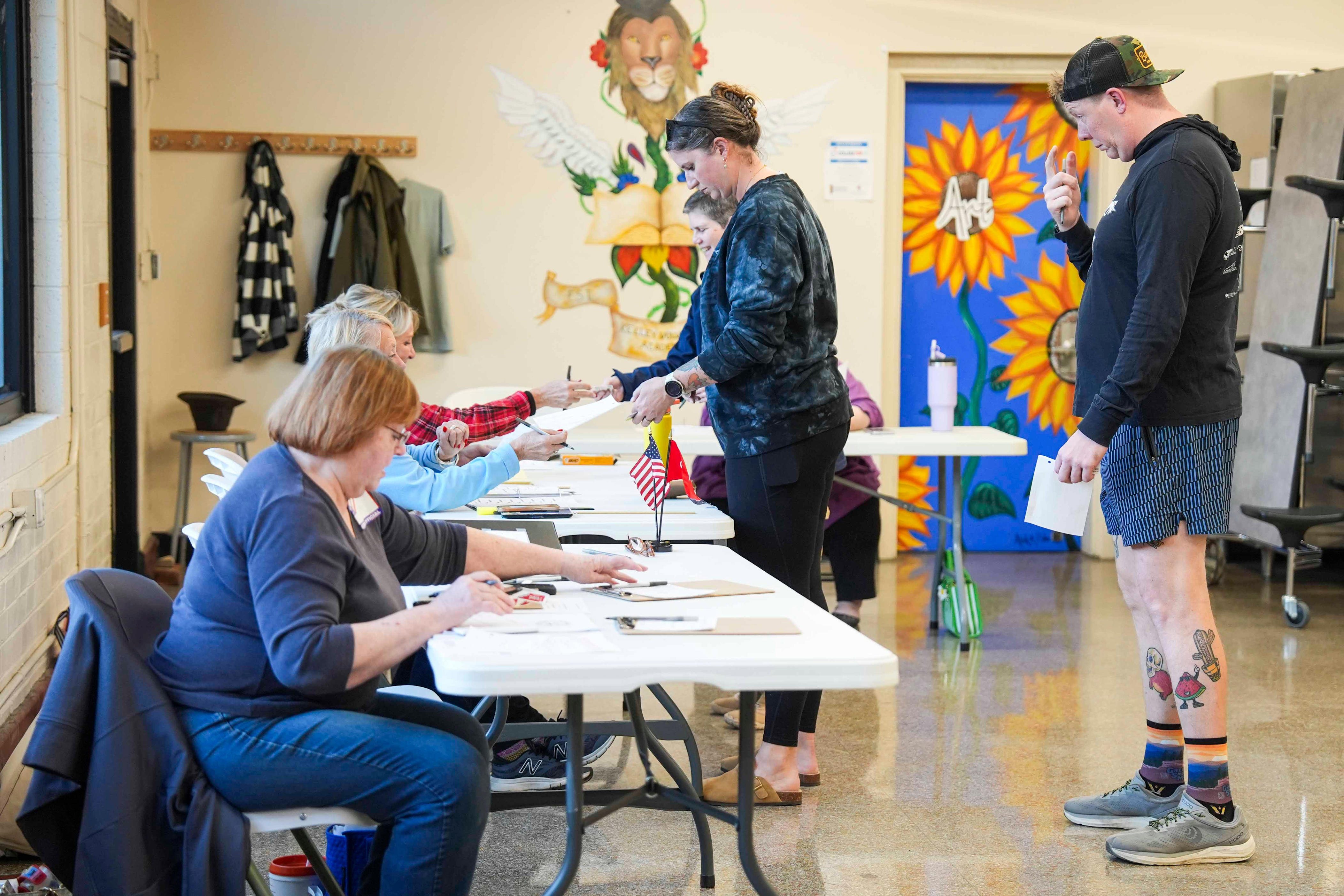 2026 Knox County primary election early voting hours and locations