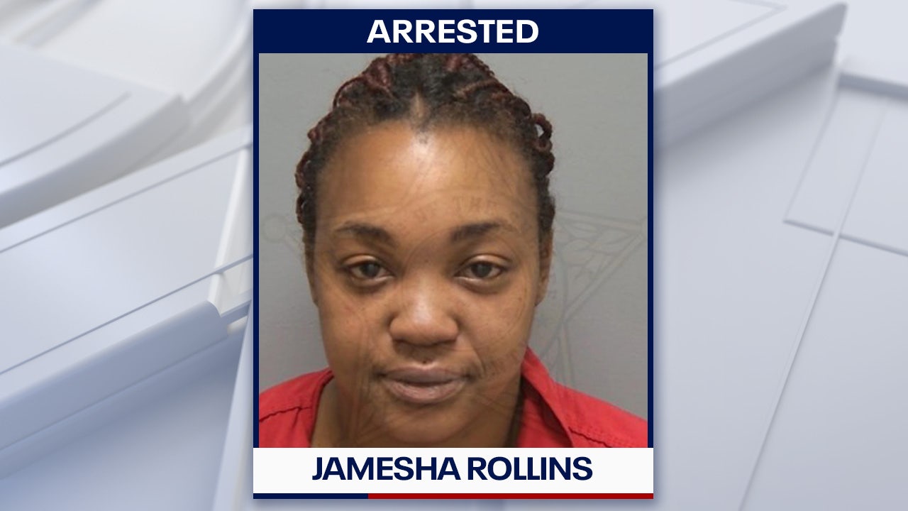 Florida woman locked 2 dogs in backyard cages to die while she went on ...