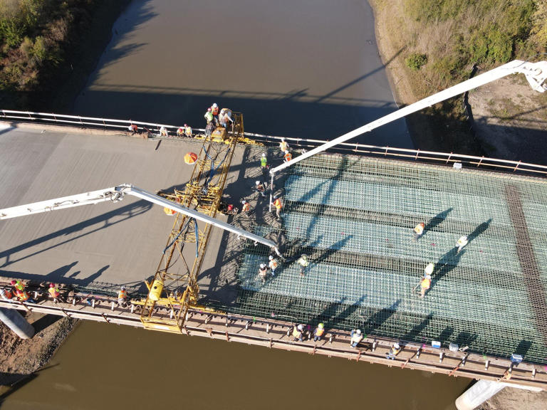 New Chester Bridge on track to be finished by end of 2026