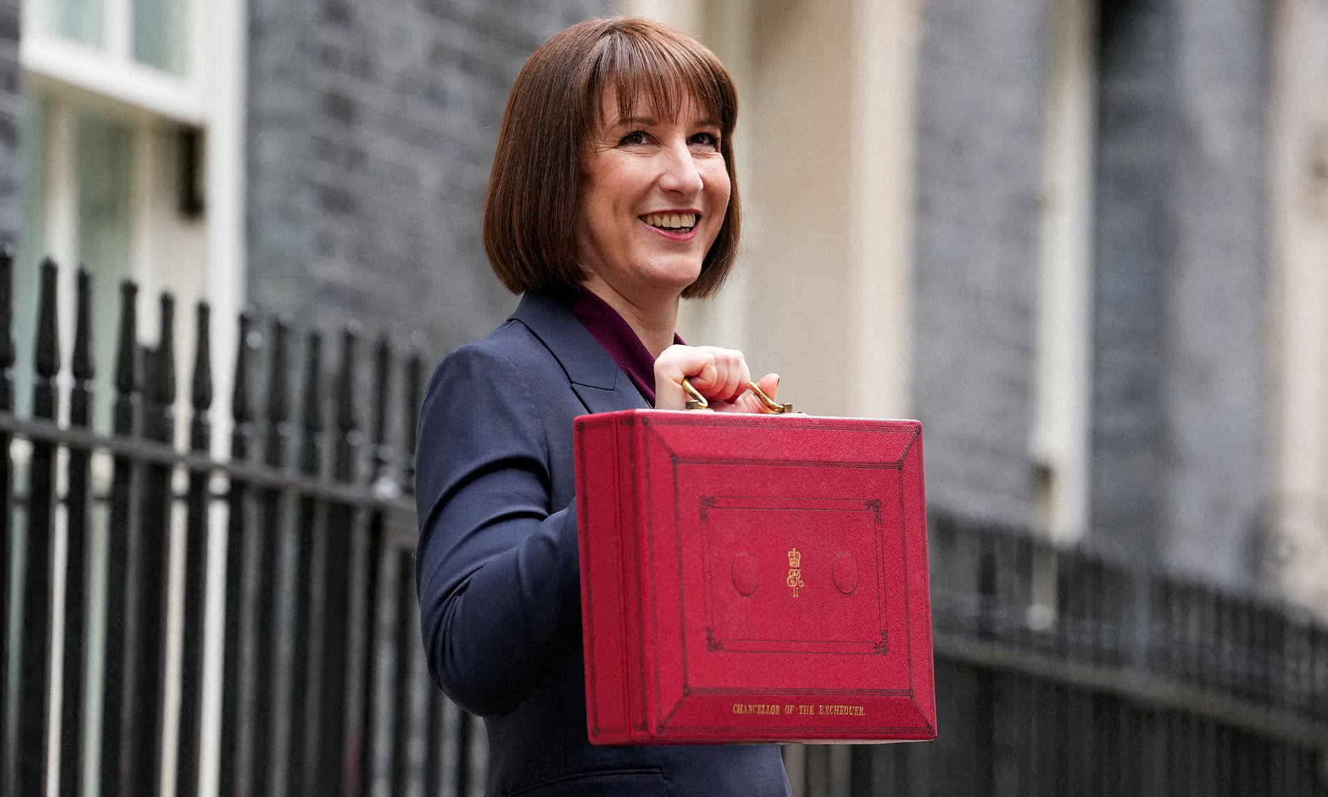 Reeves to target middle earners in £60bn tax bombshell as she bids to ...
