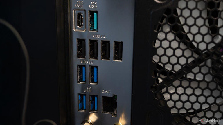 Don’t plug these 4 devices into the wrong USB port