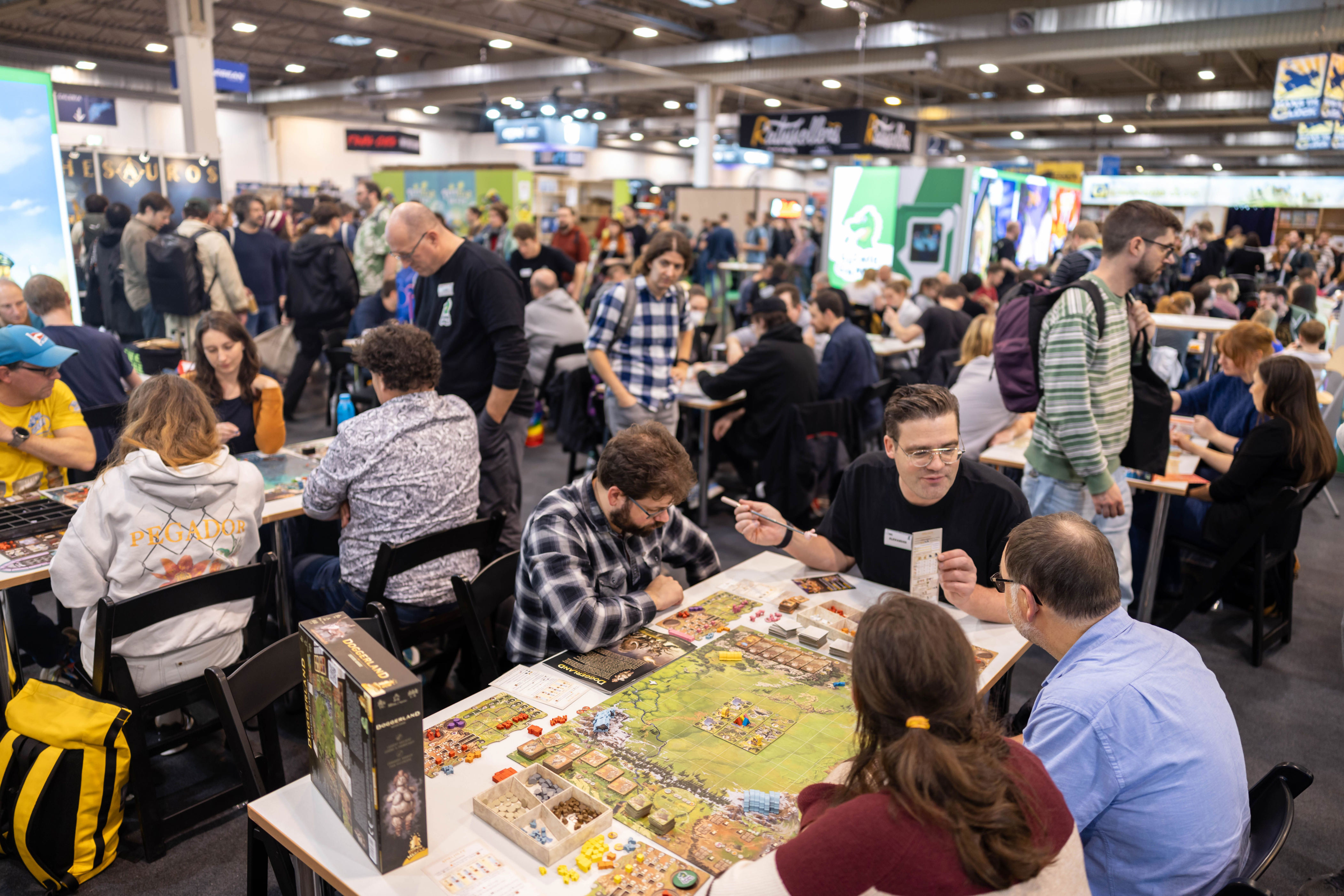Don't Starve, Sanibel, and all the best board games from SPIEL Essen 2025