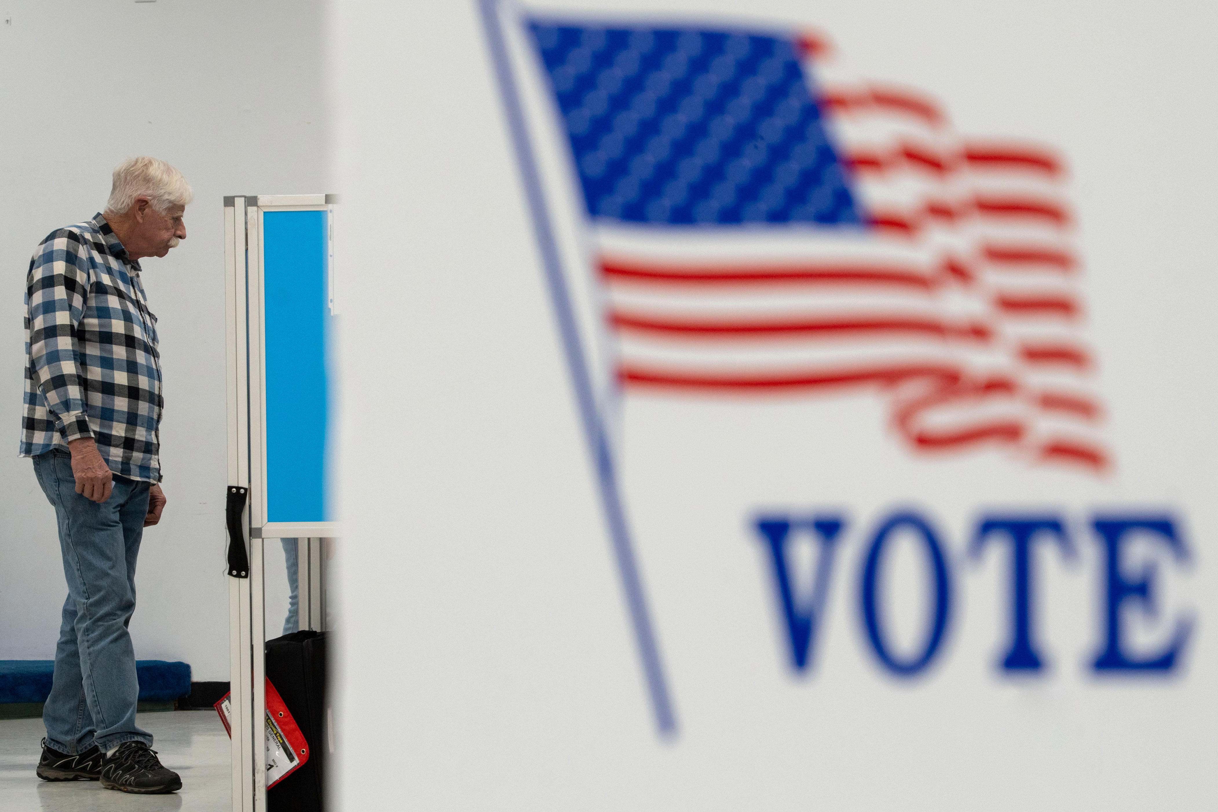When is early voting in Ohio? How to vote by mail. Key dates for 2026