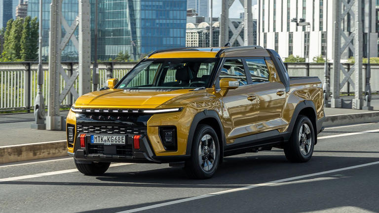 KGM bringt Torres Hybrid und Musso EV nach Österreich