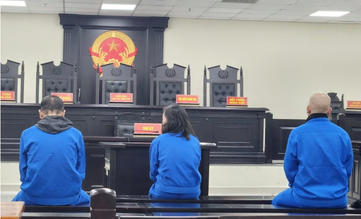 Trả hồ sơ để làm rõ tình tiết mới vụ cán bộ TAND Tối cao lừa đảo 25 tỷ đồng