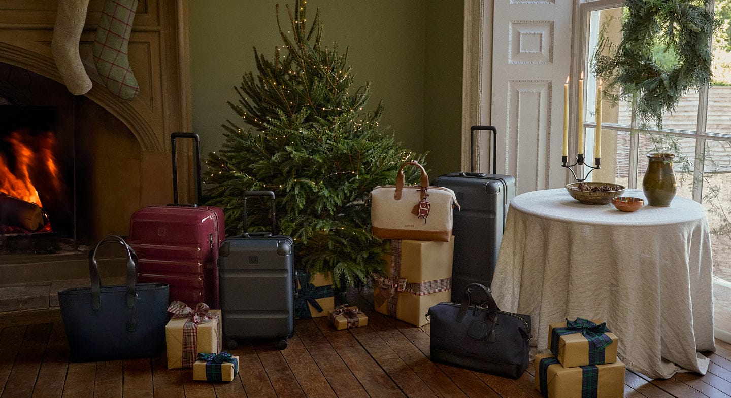 12 of the best gifts for travel lovers this Christmas