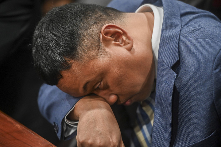 Uya Kuya Kecewa Dikhianati Teman Saat Video Jogetnya Viral di DPR