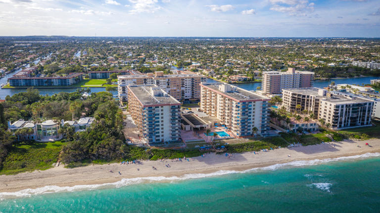 Fort Lauderdale's Coastal Suburb With Less-Crowded Beaches Is One Of ...