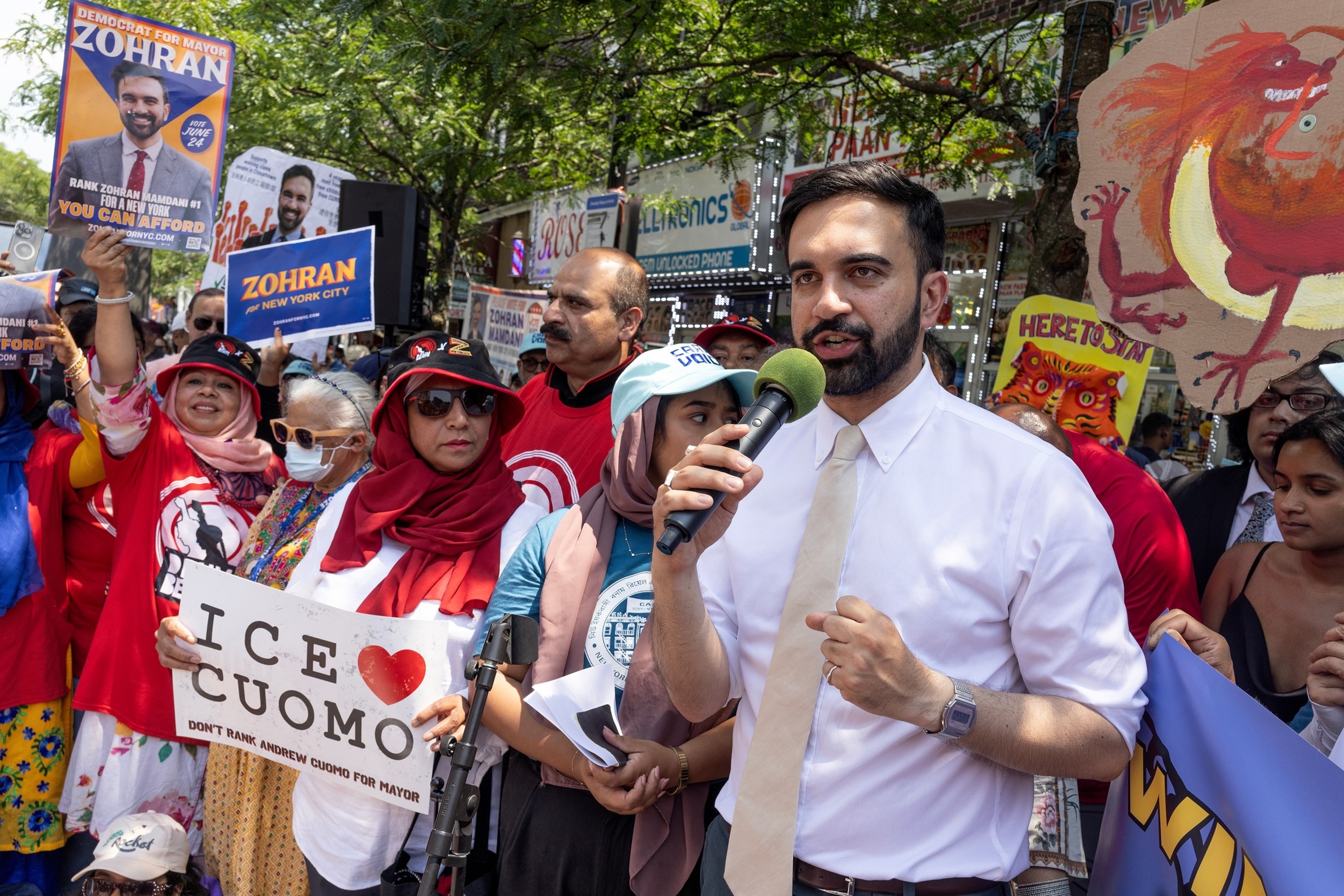 Zohran Mamdani makes history -- and strikes a chord among Muslims ...