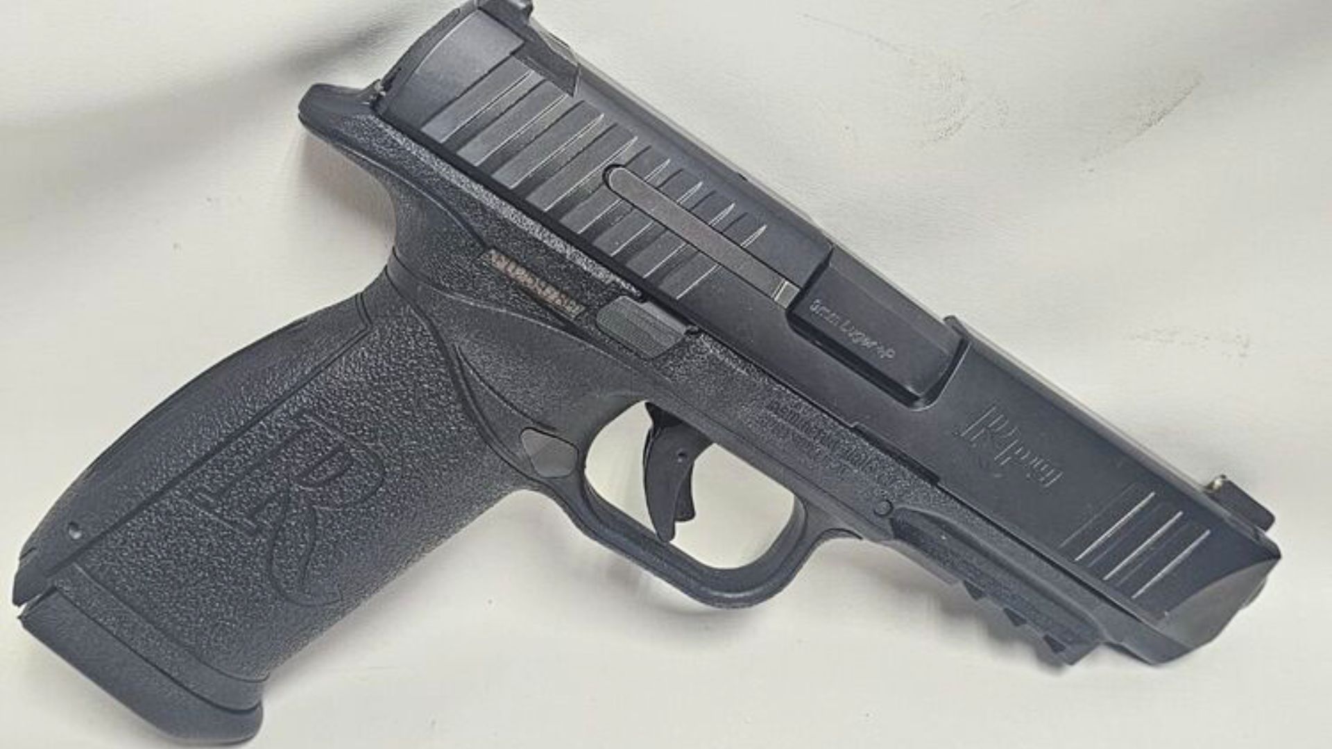 Pistols that feel great but shoot terribly