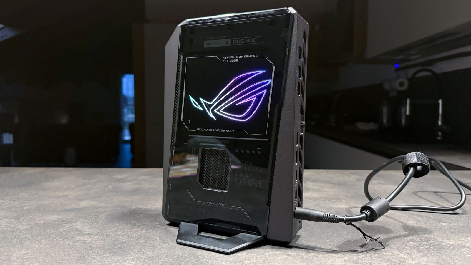 ASUS ROG NUC 2025, potenza desktop in formato mini | Test & Recensione