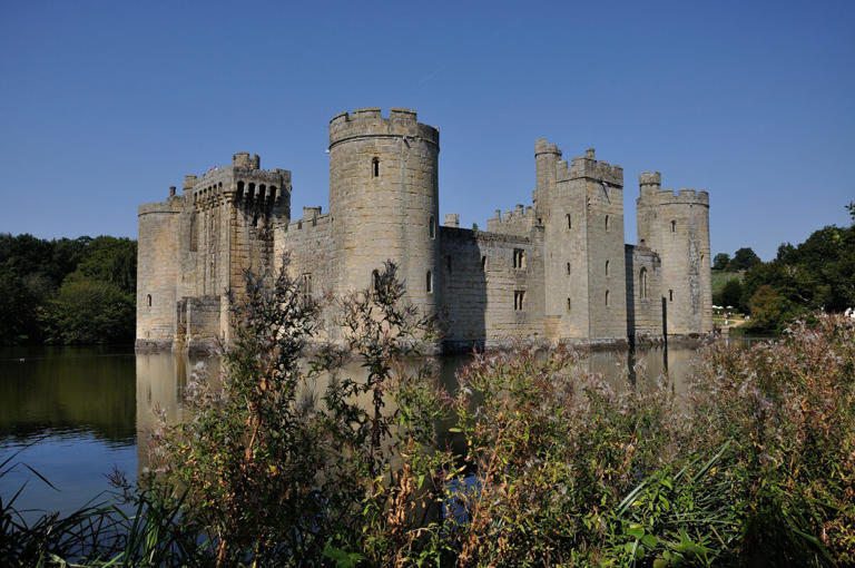 20 Most Historic Castles Standing Today