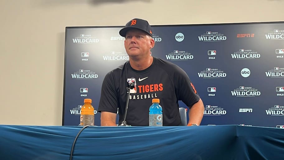 Tigers Reportedly Hire Coaches Anthony Sanders, Cody Asche From Orioles
