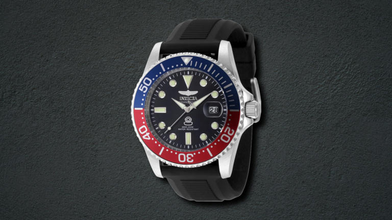 This $995 Invicta Dive Watch Is a Whopping 91% Off Right Now