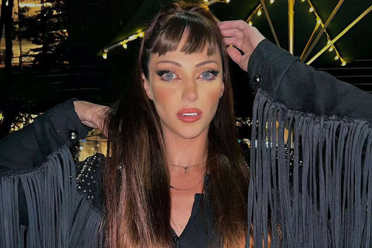 Influencer Barbara Jankavski, Known as ‘Human Barbie’ for Her Plastic(02)