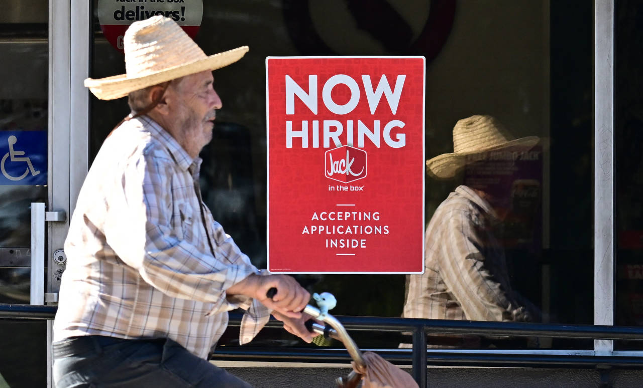 US jobless claims fell last week