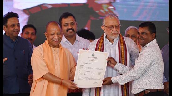 Yogi hands over 72 EWS flats built on land recovered from Mukhtar Ansari