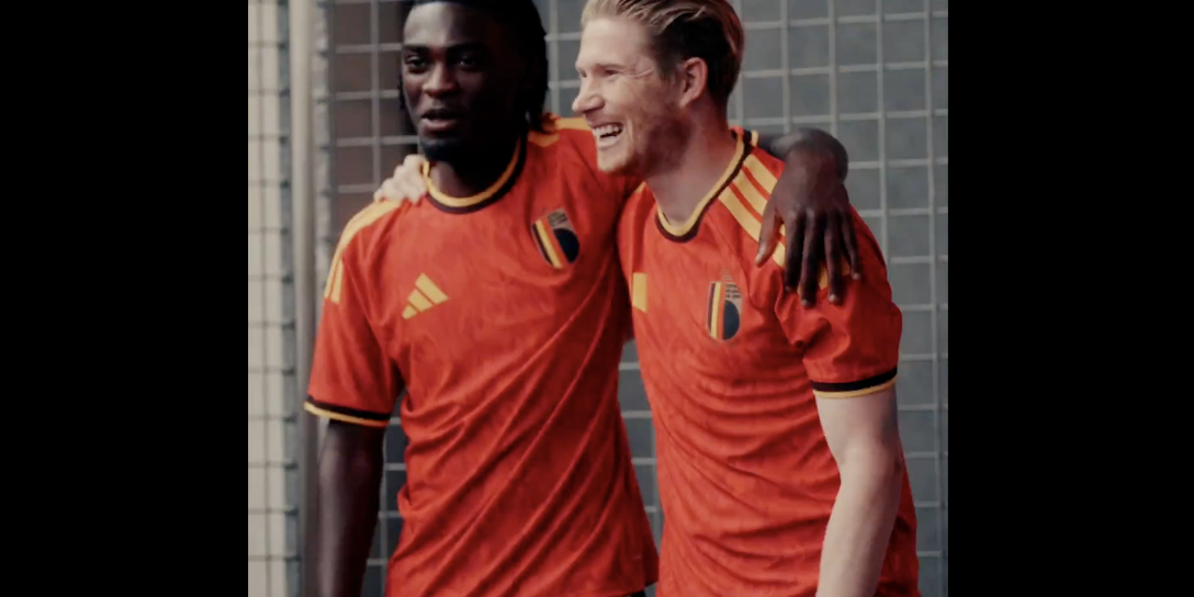 Behind the scenes van nieuwe Rode Duivels-shirt: Spelers lijken enthousiast