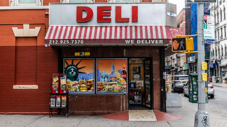 9 Best Hole-In-The-Wall Restaurants In New York City
