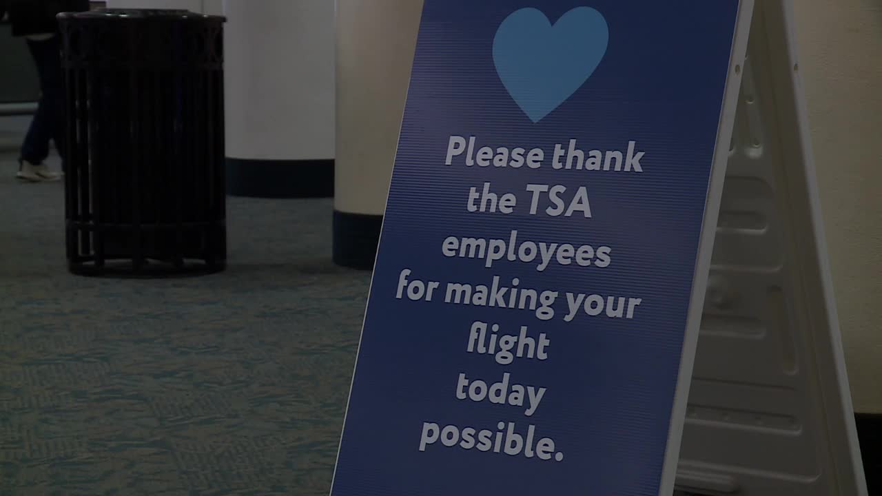 Government shutdown reaches historic 36 days as TSA workers struggle ...