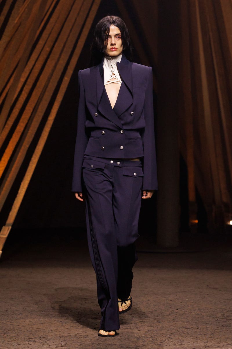 Fashion’s It Girls Are Already Wearing These Spring 2026 Fashion Trends