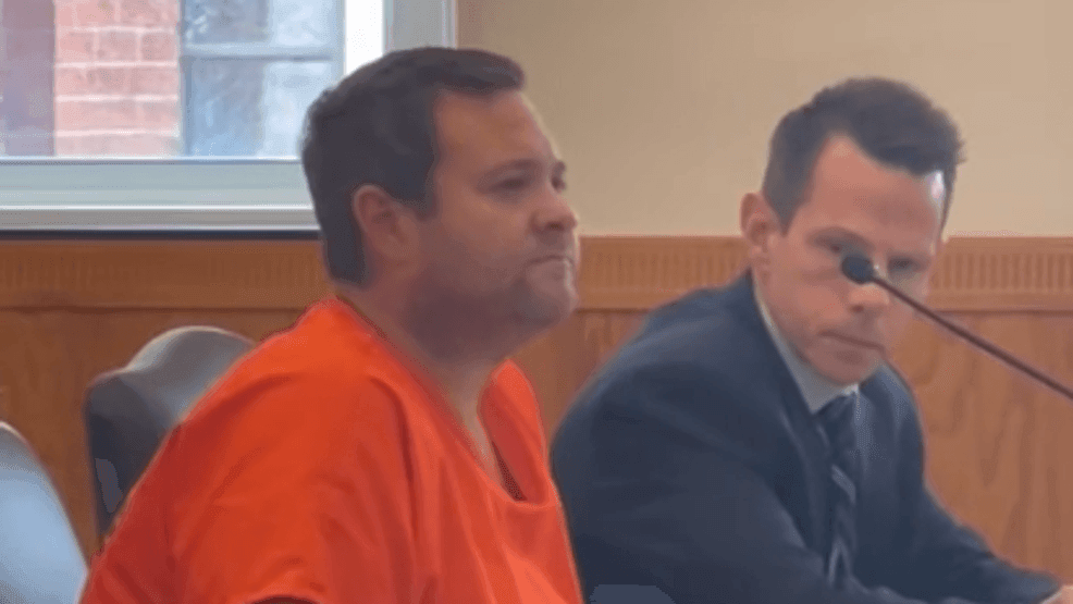 Marshall County official pleads guilty to embezzlement and conspiracy
