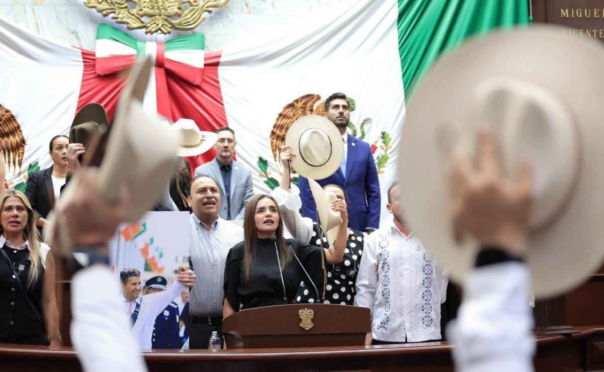 Grecia Quiroz rinde protesta como alcaldesa de Uruapan (05/11/2025). Foto: Especiales