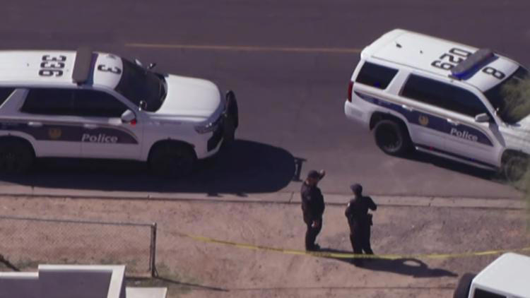 Teen boy wounded by gunfire in south Phoenix