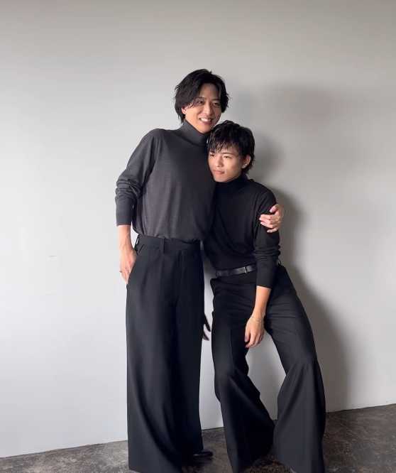 timelesz寺西拓人、ananオフショットで篠塚大輝と密着ツーショット披露