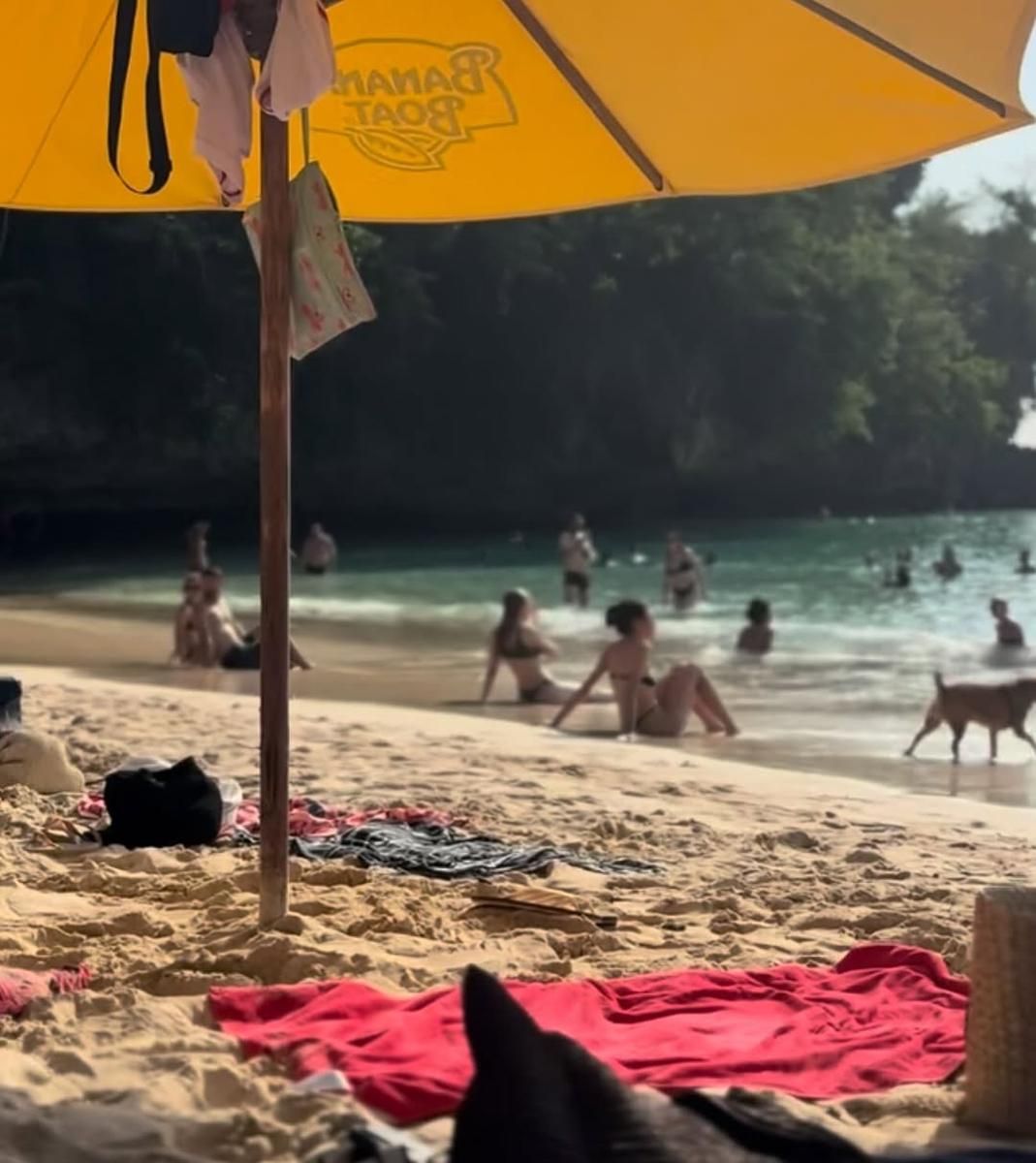 8 Potret Choo Young Woo di Bali 2025, Pemulihan Sambil Bekerja 7 AA1PTUGS