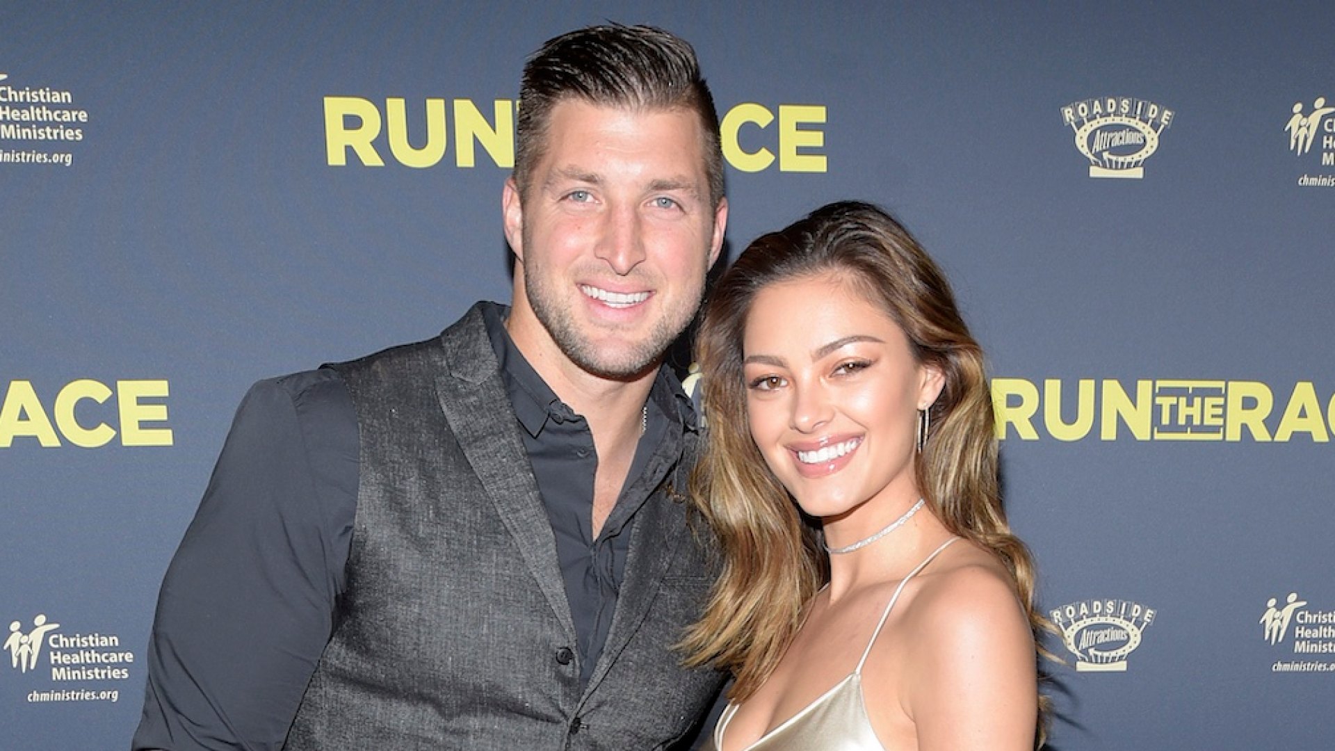Tim Tebow Calls Fatherhood ‘Awesome' After Daughter in July(00)