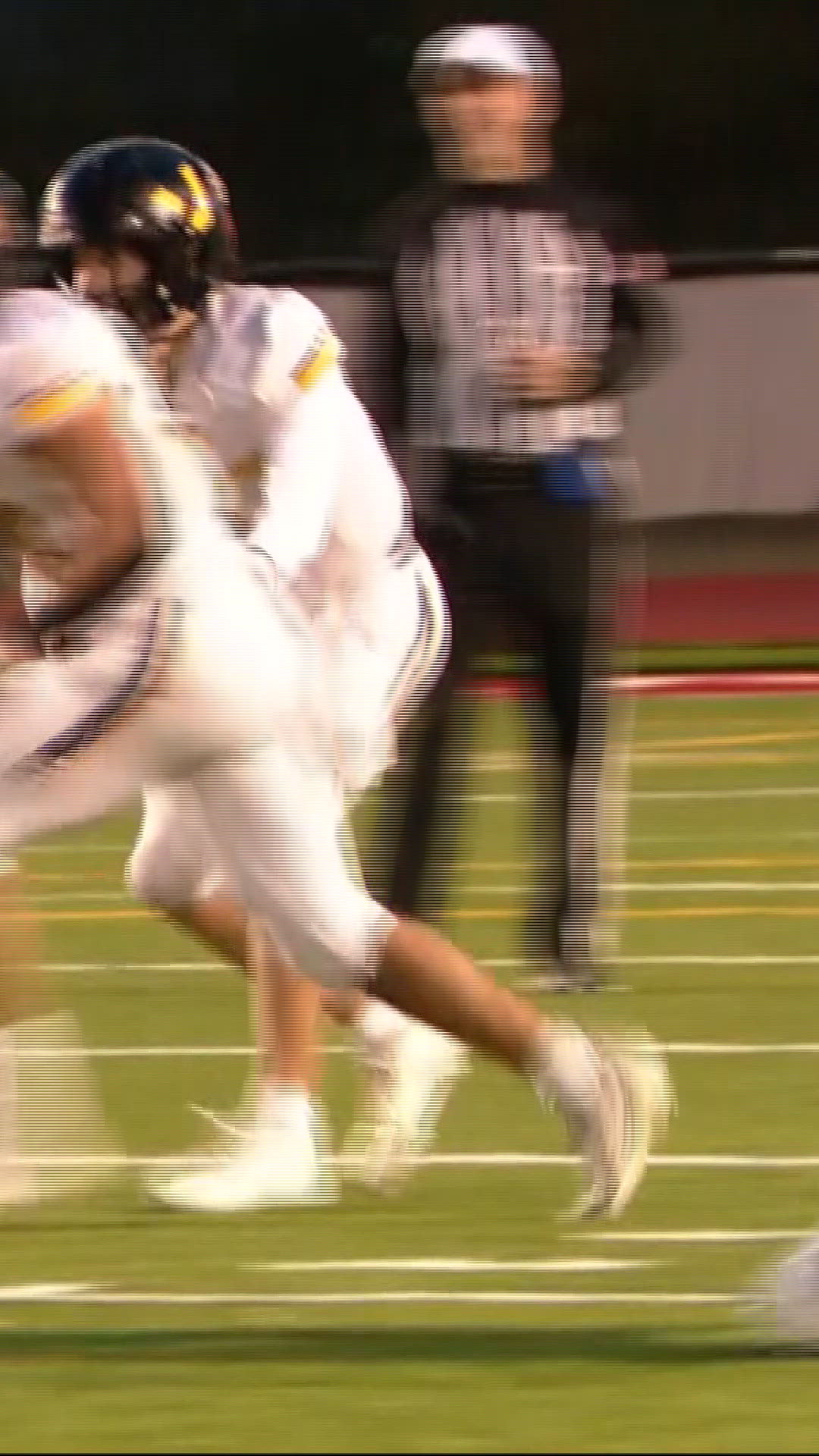 Top 8 prep football plays of the week