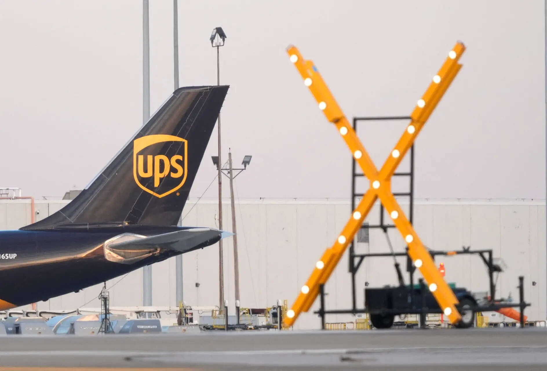 UPS Kentucky air hub closure to create delivery delays across its ...