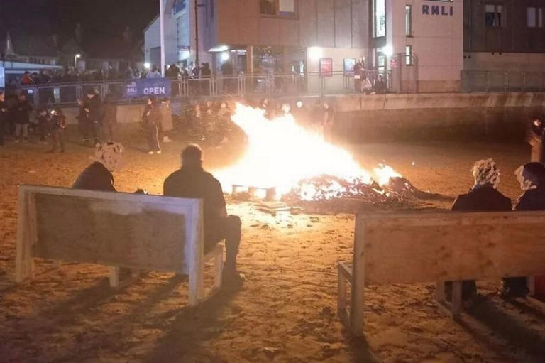 Children injured in 'horrific' firework incident on North Yorkshire beach