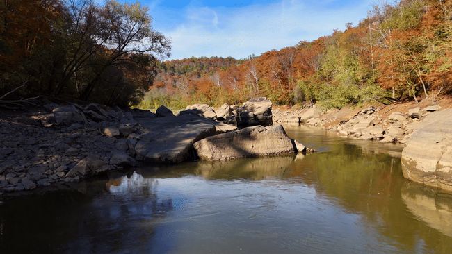 Drone Footage Captures Stunning Fall Colors in Eastern Kentucky