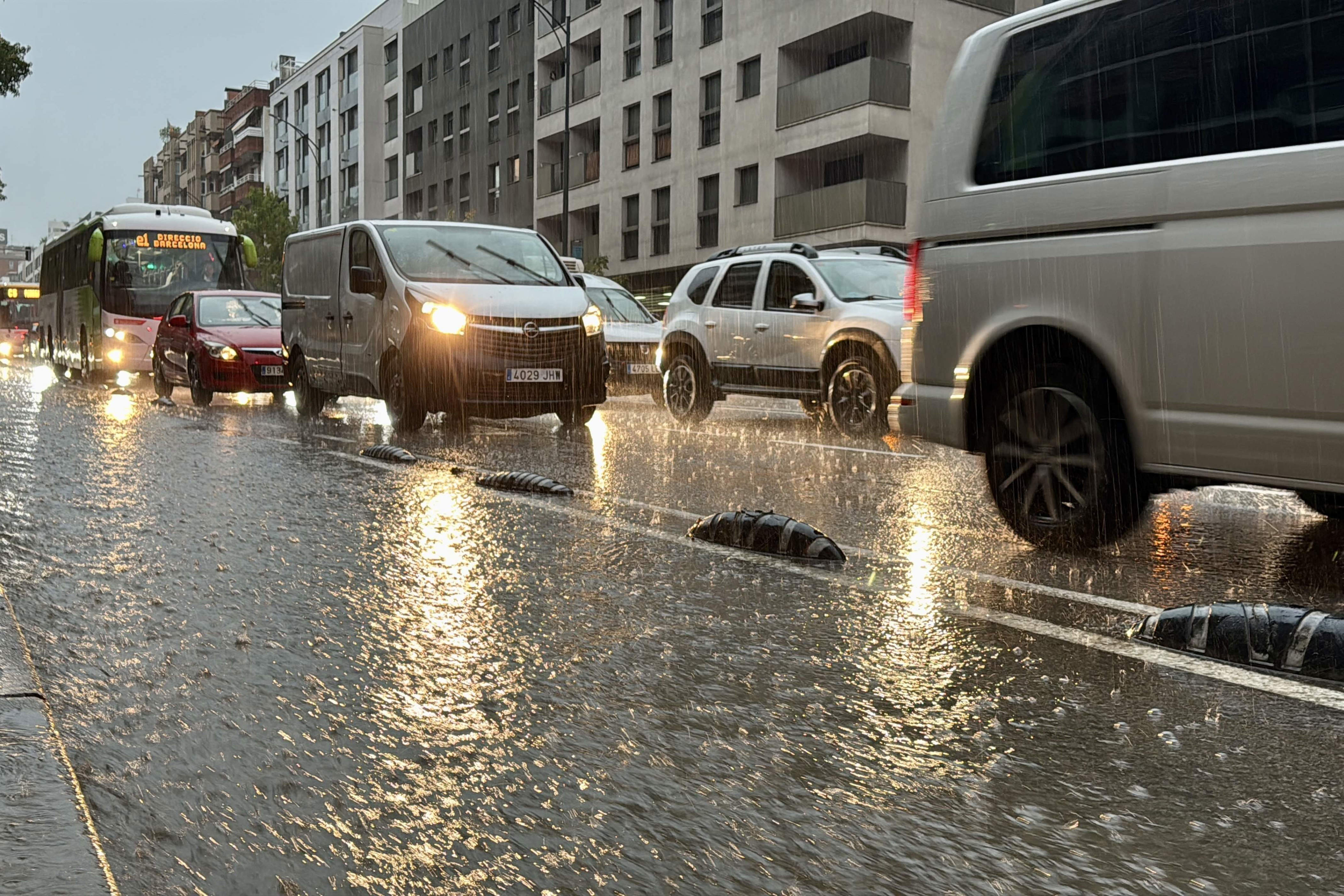 El temporal de lluvia en Barcelona y Catalunya, en imágenes | VÍDEOS