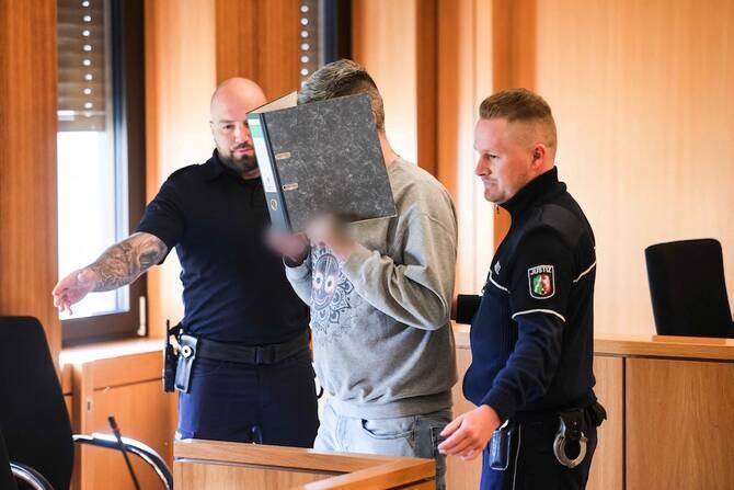 Đức: Y tá giết 10 người, lãnh án chung thân