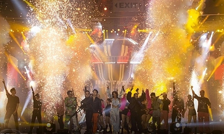 Why Vietnamese rap still includes vulgar, 'trash' lyrics