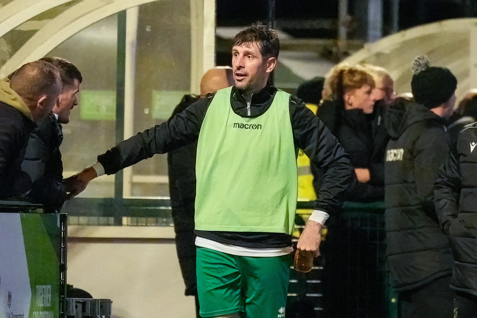 Former Pompey, Bournemouth and Charlton midfielder rides to Rocks’ rescue